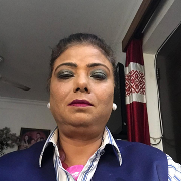 Image of Customer for customer Testimonial Review