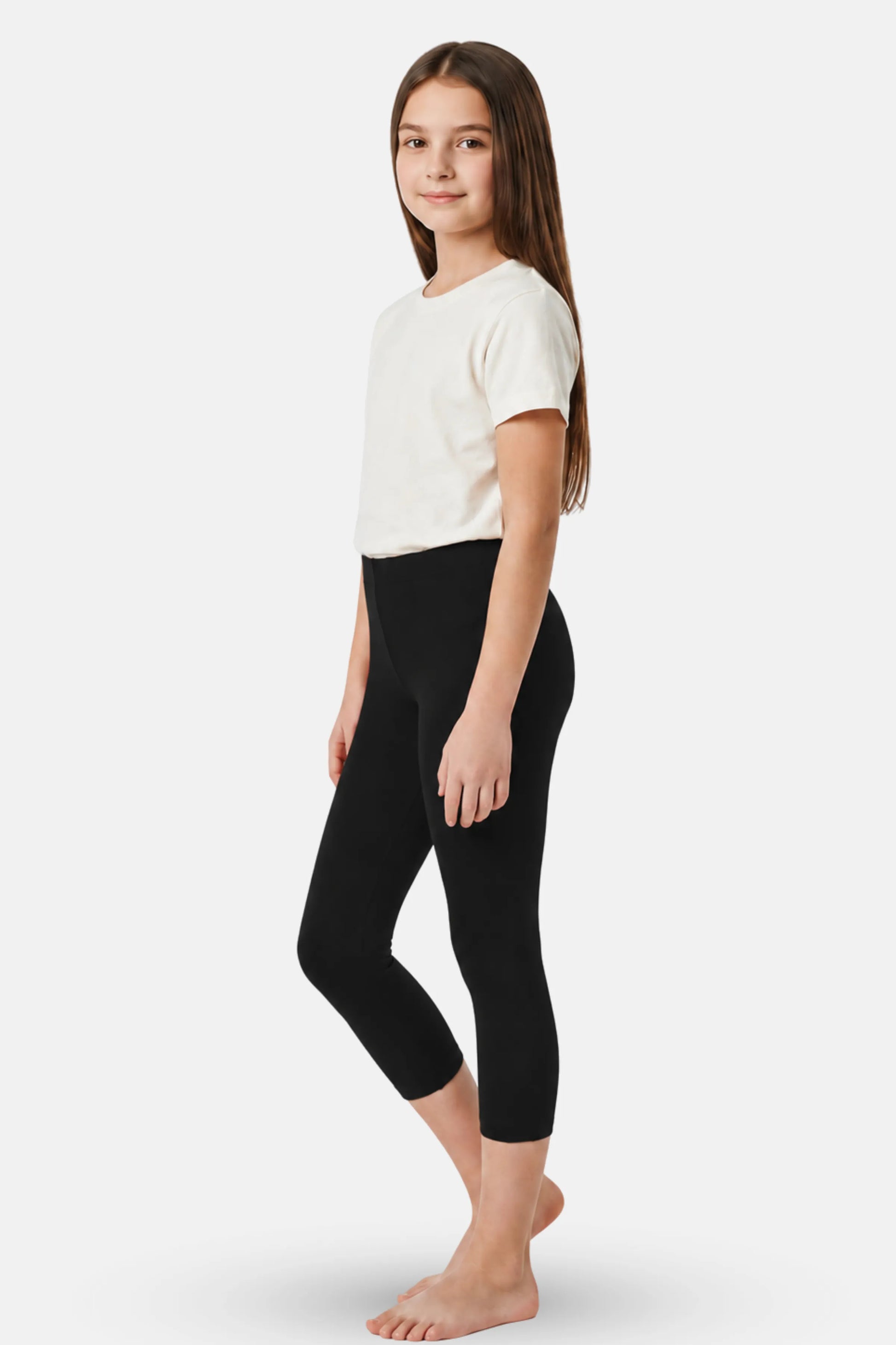 Black colour cropped leggings for teen girls