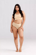 Curvy Hydraskin Sports Panty Skin Front Pose