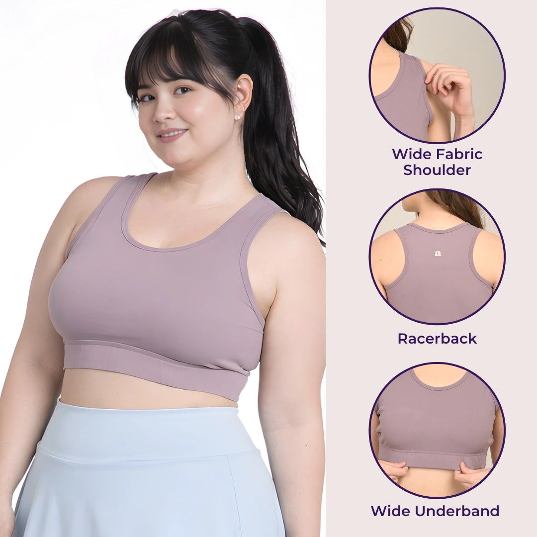 Plus Size Sports Bra With Features
